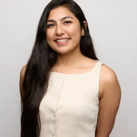 Alisha Prabhakar, Senior Financial Analyst on Influential Women