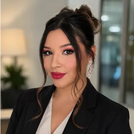 Anahi vazquez, Self-Perform Recruiter on Influential Women
