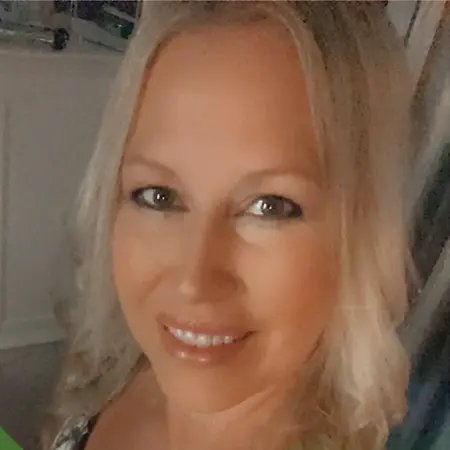 Joanna Scroggins, Instructor on Influential Women