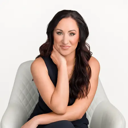 Jessica Chozet, Enterprise Account Executive on Influential Women