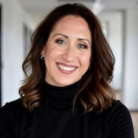 Shayna Rachel Thompson, Legal Paraprofessional on Influential Women