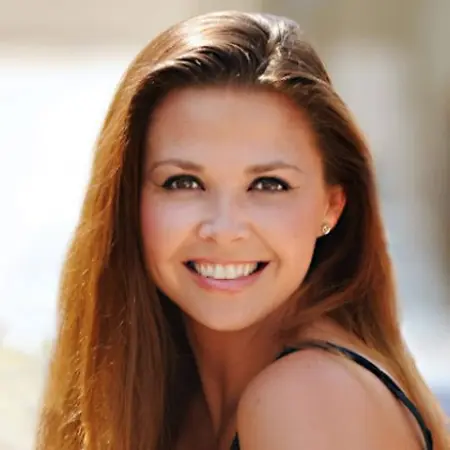 Lauren Mercado, Writing Tutor on Influential Women
