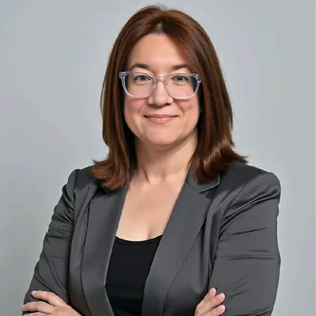 Lori McCuin, Financial Operations Specialist on Influential Women