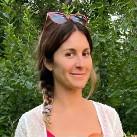 Kimberly Jaeger-Arjes, Death Doula/ End of Life, Non medical Care & Guidance on Influential Women