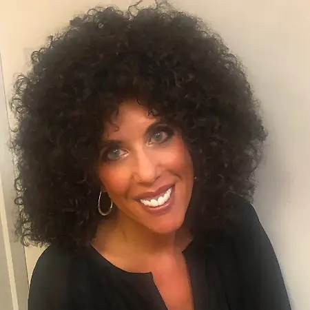 Lynda Zarola, Master Stylist and Manager on Influential Women