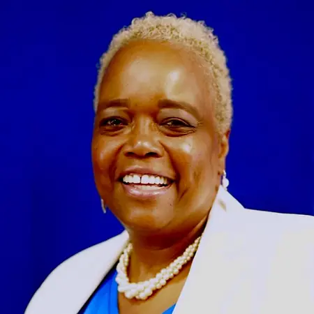 Donna E. Williams, Owner / Motivational Speaker and Transformative Coach on Influential Women
