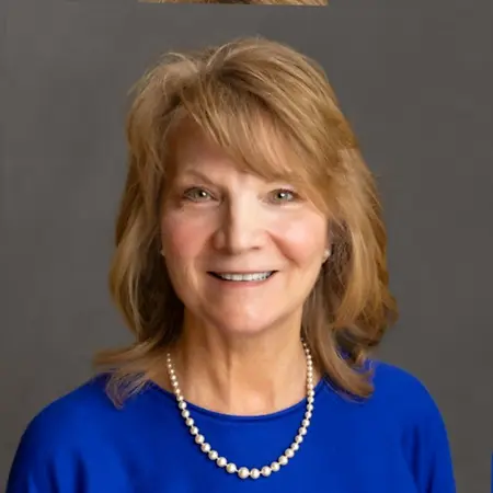 Pauline Kalil, Independent Medicare Plan Advisor & Certified Health and Wellness Coach on Influential Women