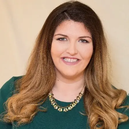 Jenna Clinton, Executive Recruiter | Account Manager on Influential Women