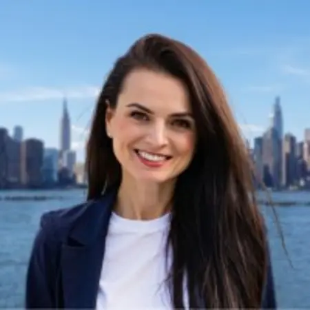 Zhanna Alekseeva, CEO, Co-Founder on Influential Women