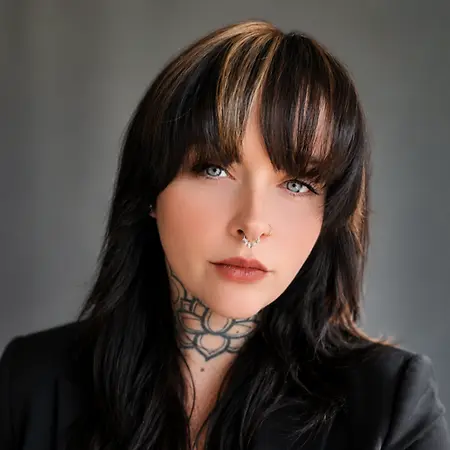 Marisa Reno, Service Advisor on Influential Women