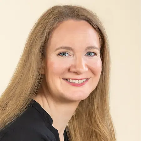 Jennifer Tavis, Owner on Influential Women