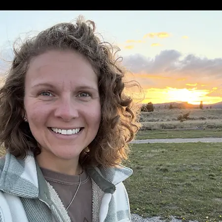 Ashley Carney, Customer Success Consultant on Influential Women