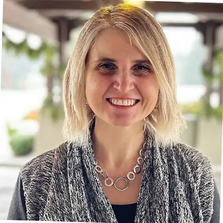 Adriana Cunningham, Food and Beverage Manager on Influential Women