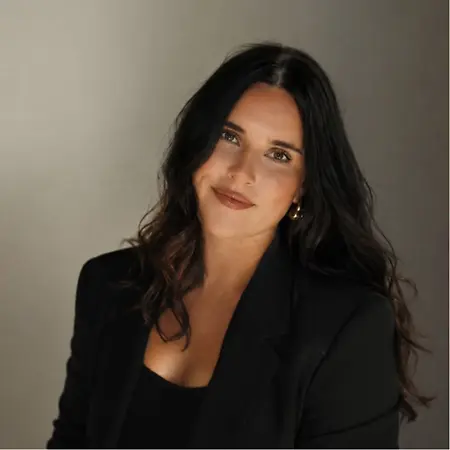 Jenna Martin, Invisalign Growth & Marketing Lead on Influential Women