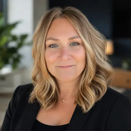 Tara Lynn Chesebro, School Business Manager on Influential Women