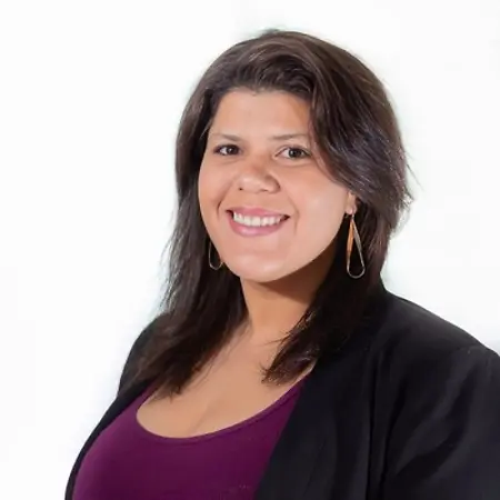 Mariana Nogueira, LCSW, Founder & Licensed Clinical Social Worker on Influential Women