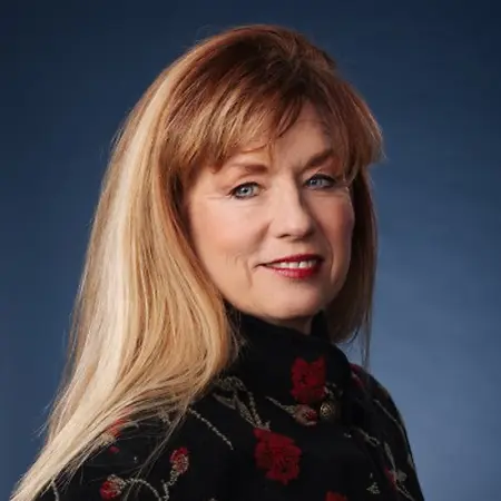Leslie Saunders, Sales And Marketing Specialist on Influential Women