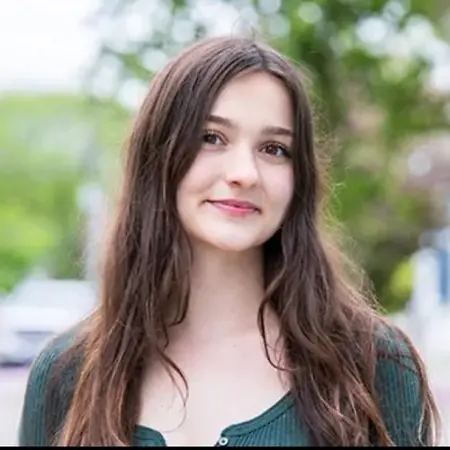 Alyssa Fournier, Founder & Entrepreneur on Influential Women
