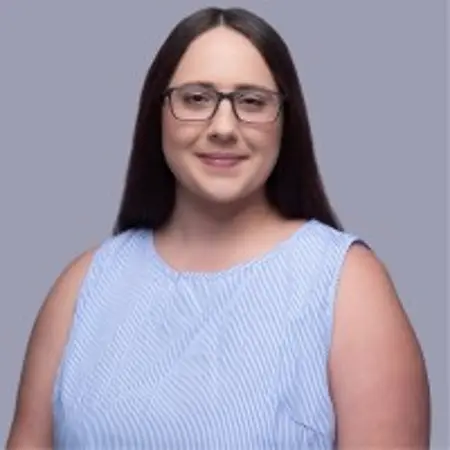 Cloe Egnaczak, Licensed Clinical Social Worker on Influential Women