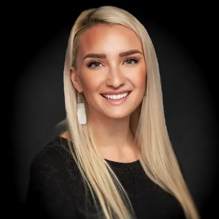 Alexis Johnson, Director of Strategy on Influential Women