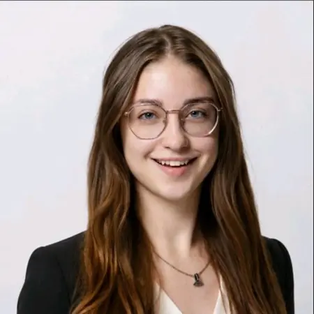 Hope Bauer, ABOC, LDO, Licensed Dispensing Optician & Certified Health Coach on Influential Women