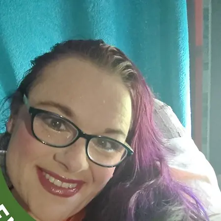 Erica Hiner, Customer Service Representative on Influential Women