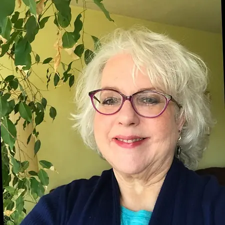 Elizabeth Wilde, Healing Touch Practitioner/Medium on Influential Women