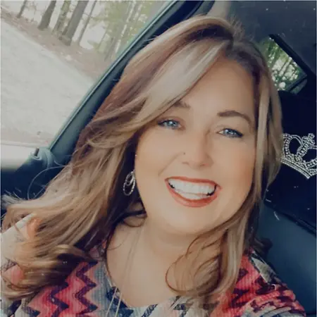 Crystal Bacon, Branch Manager on Influential Women