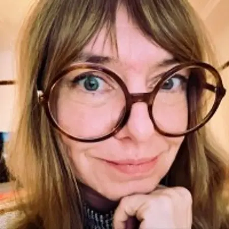 Marieke poel, Chief creative strategist, trend forecaster, founder, owner on Influential Women