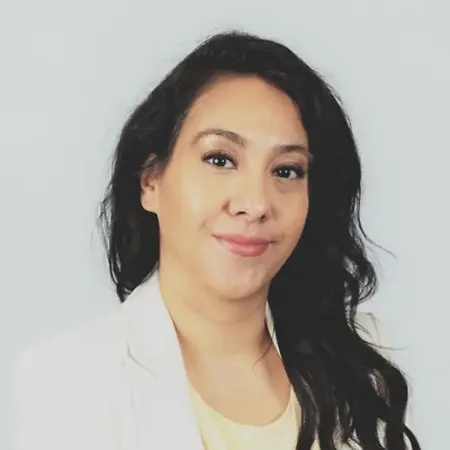 Sandy Alcaraz, Executive Meeting Manager on Influential Women