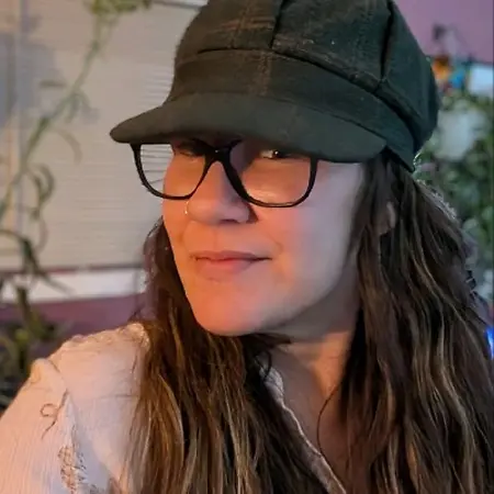 Amber Knox profile on Influential Women