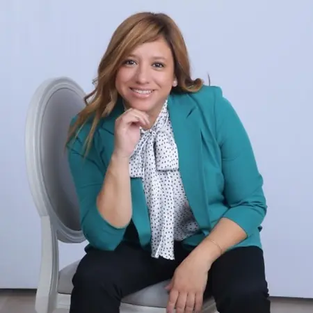 Kenia Delgado, Head of Workplace Hospitality on Influential Women