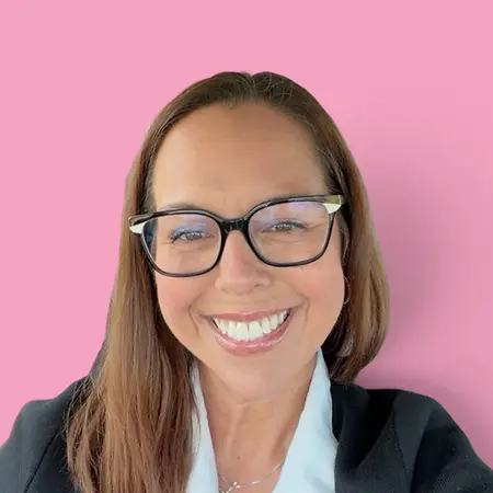 Kelly Wheeler, Human Resources Generalist / Entrepreneur on Influential Women