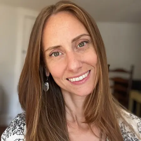 Molly Tarr, Psychotherapist in Private Practice on Influential Women