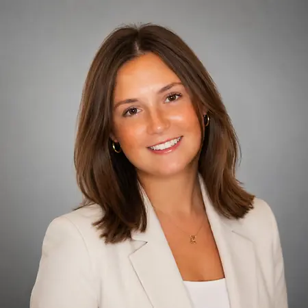 Emilia Bickel, Honors Peer Mentor on Influential Women