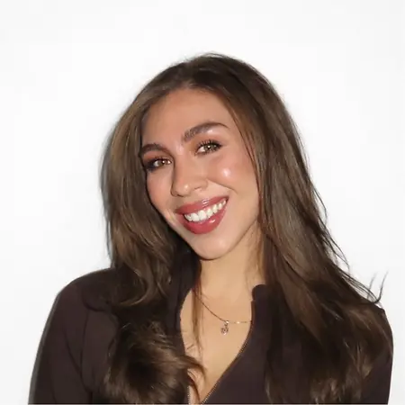 Valeria Rojas, Principal Executive Recruiter on Influential Women