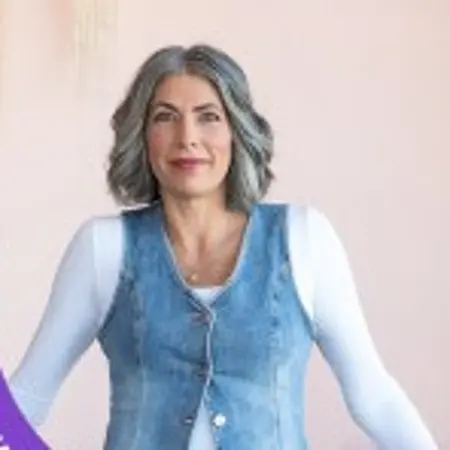 Emily Elizabeth, Founder & CEO on Influential Women