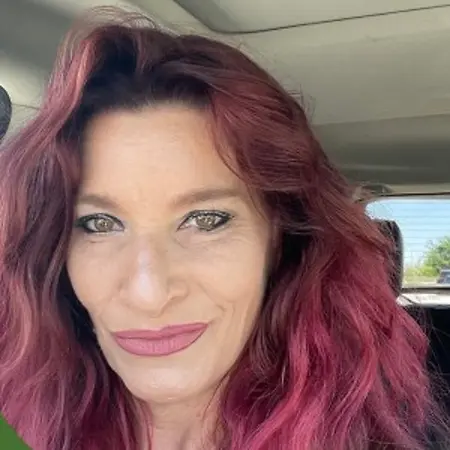Meghan Hodges, Salesperson on Influential Women