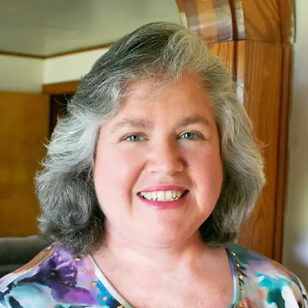 Vanessa Santiago, Program Director on Influential Women