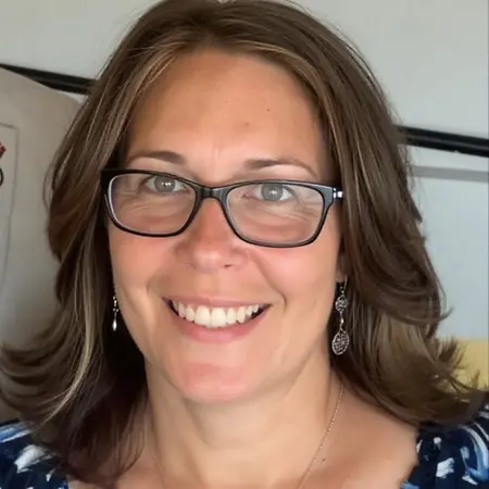 Aimee DeGregory, Government Account Manager on Influential Women