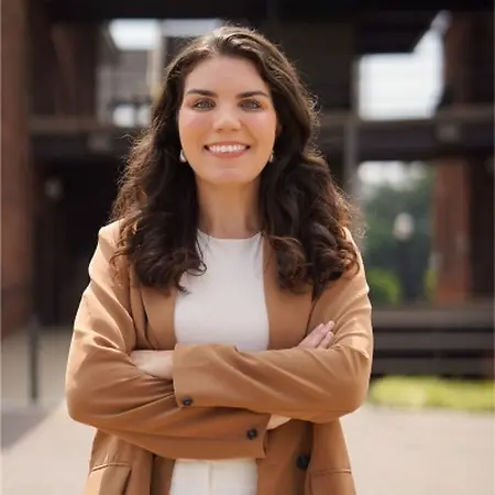 Marysia Danos, Project Architect on Influential Women