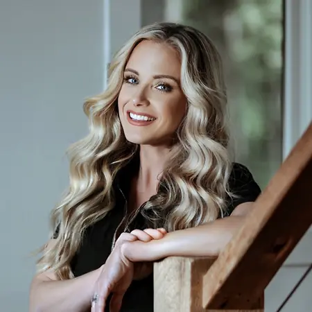 Julie Walz, Founder / Director on Influential Women