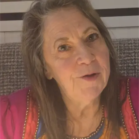 Belle Gayer, Book Author on Influential Women