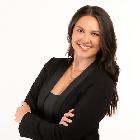 Lexi Kurtz, Land Acquisition on Influential Women