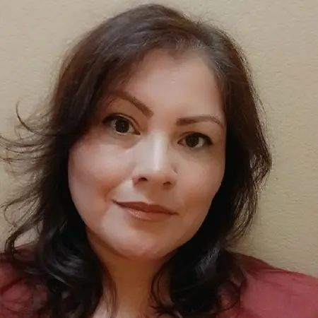 Raenell Balderas, Director of Retail Operations on Influential Women