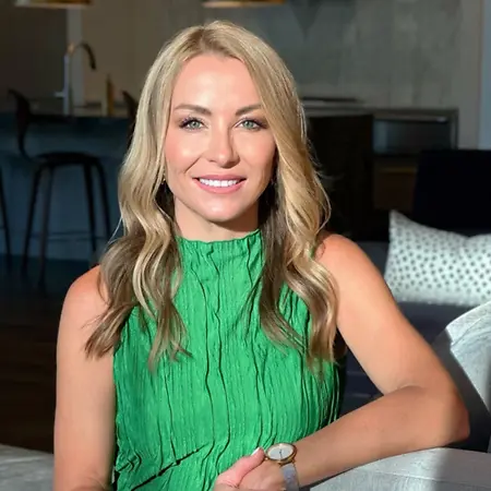 Crystal Reed, Wealth Management Advisor on Influential Women