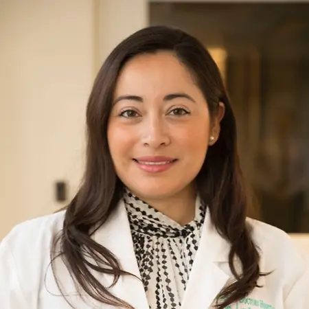 Minerva Romero Arenas, Endocrine Surgeon on Influential Women