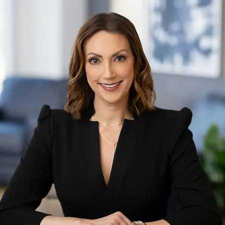 Cara Klaer, Strategic Communications Advisor & Leadership Coach on Influential Women