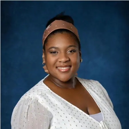Nyla Owens, Customer Service Representative on Influential Women