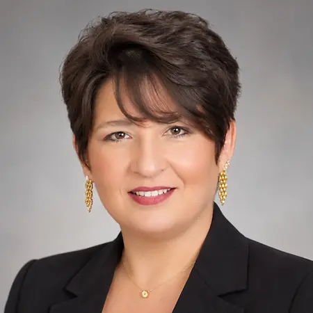 Andreea Kocsis Hayles, BSN, Clinical Manager, Surgical/Neurology Intensive Care Unit on Influential Women